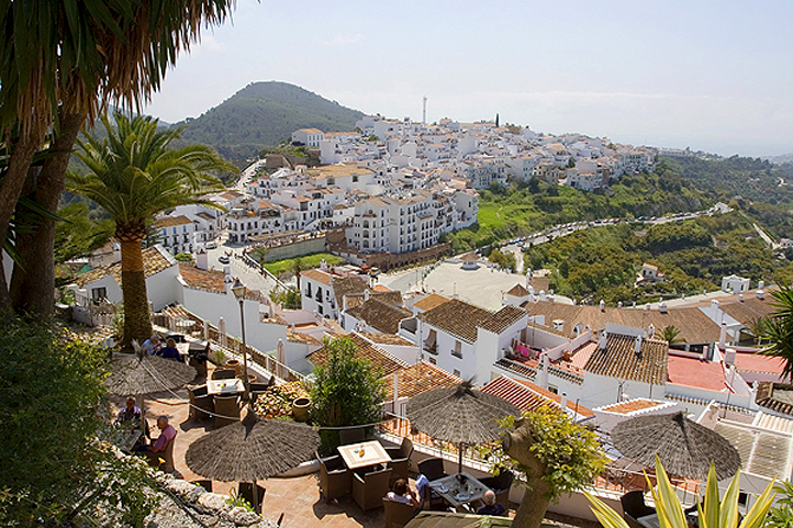 Frigiliana summer  bars